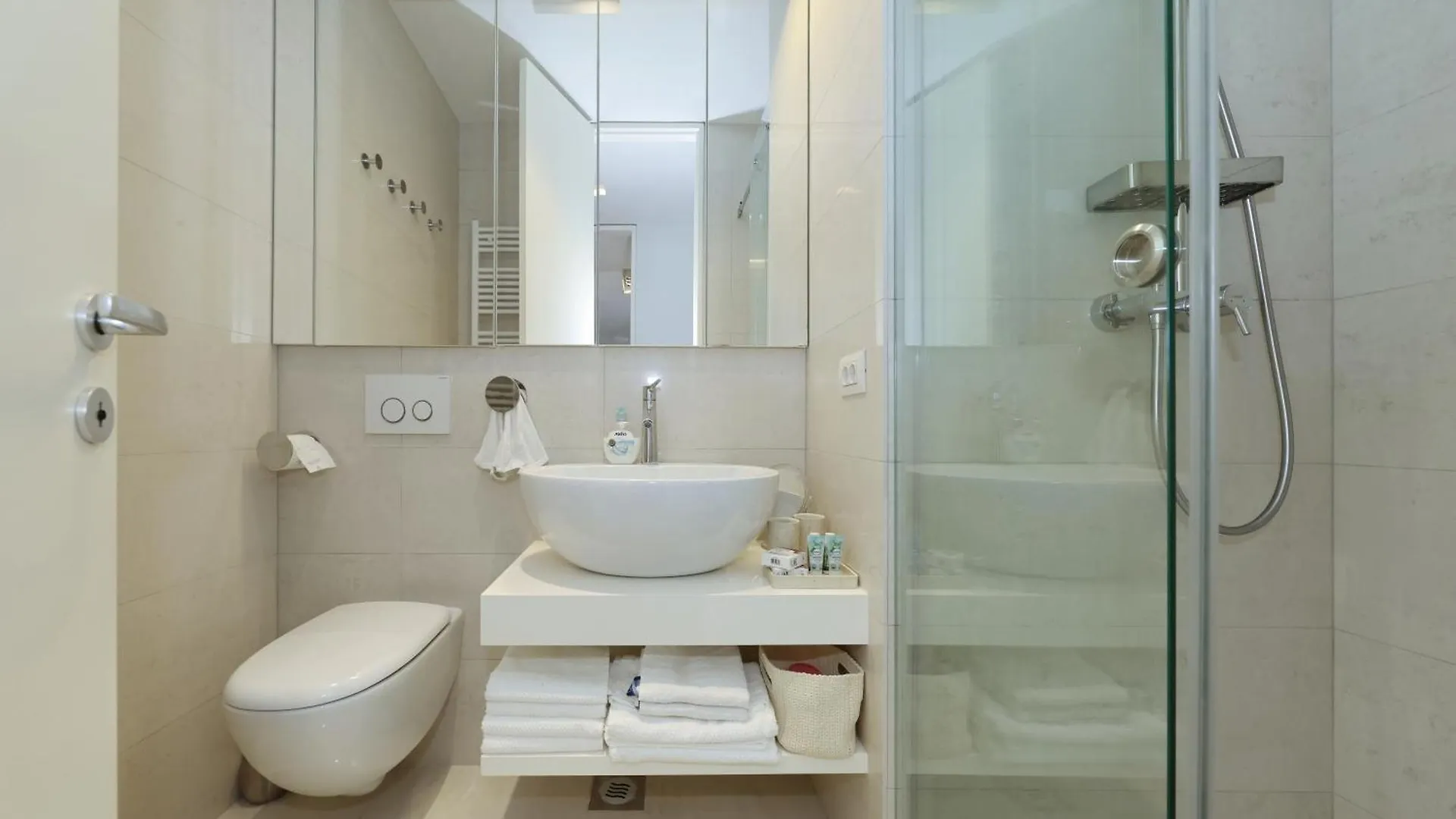 Apartment 4B كرواتيا