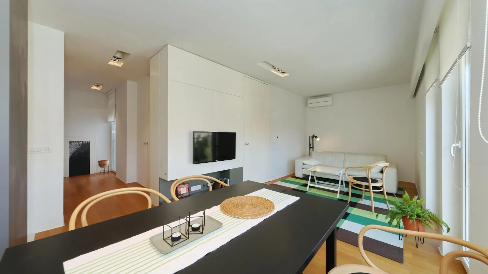 Apartment 4B