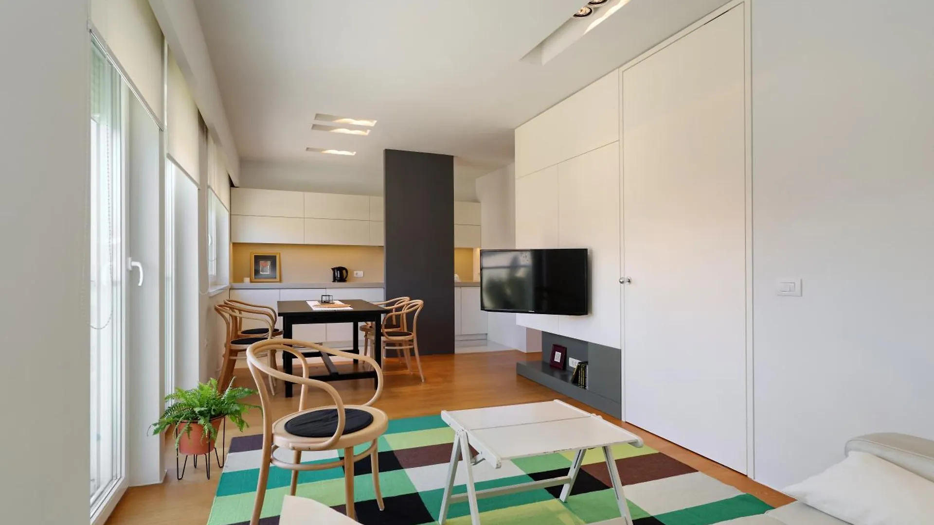 Apartment 4B